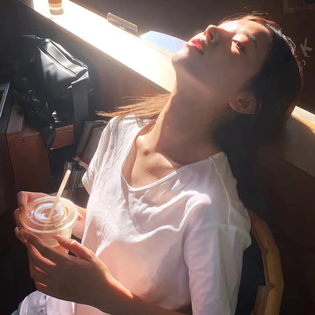 挖那只狗